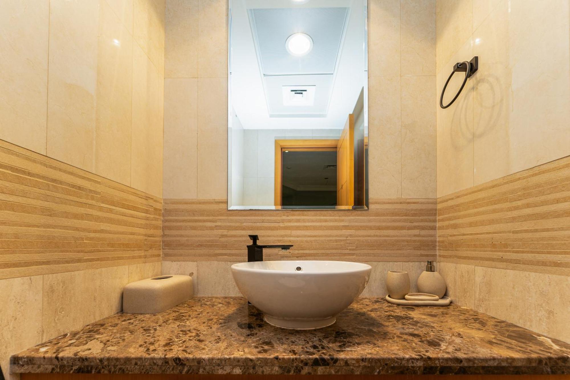 Apartment Avant Marina 2br With Amazing Views Dubai