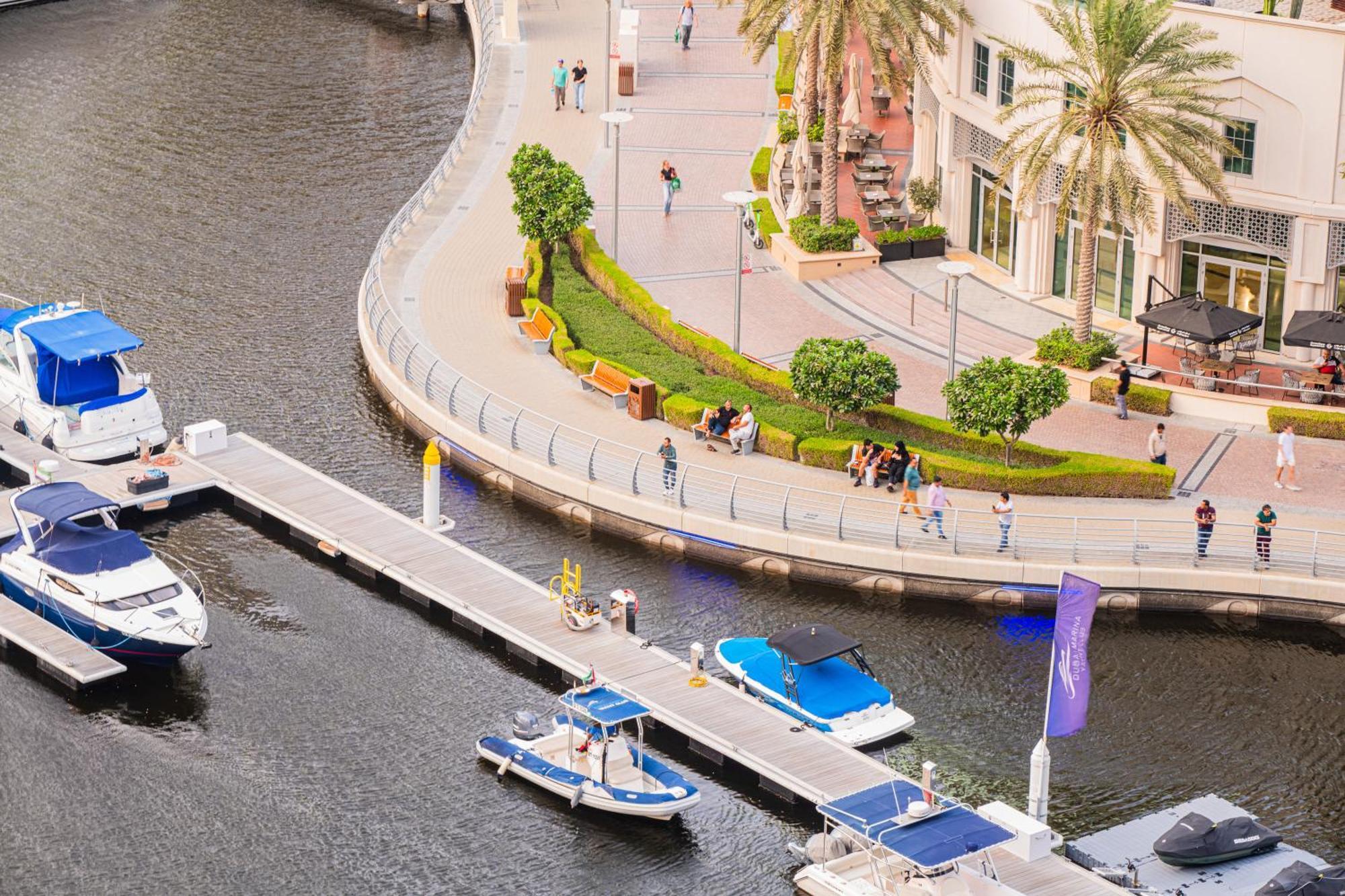 Avant Marina 2br With Amazing Views * Dubai