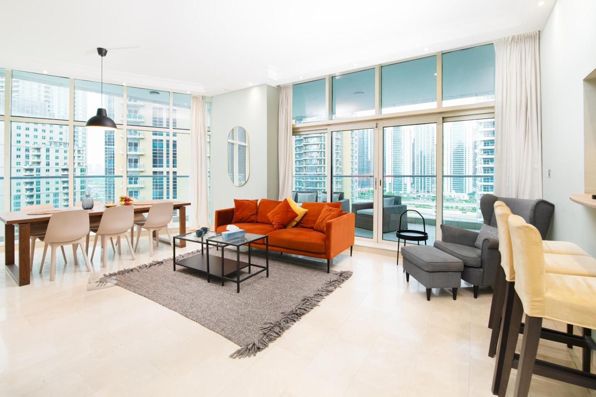 Avant Marina 2br With Amazing Views